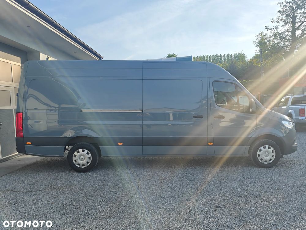 Mercedes-Benz Sprinter - 5