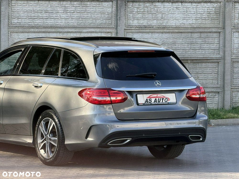 Mercedes-Benz Klasa C 250 d 4Matic 9G-TRONIC AMG Line - 41