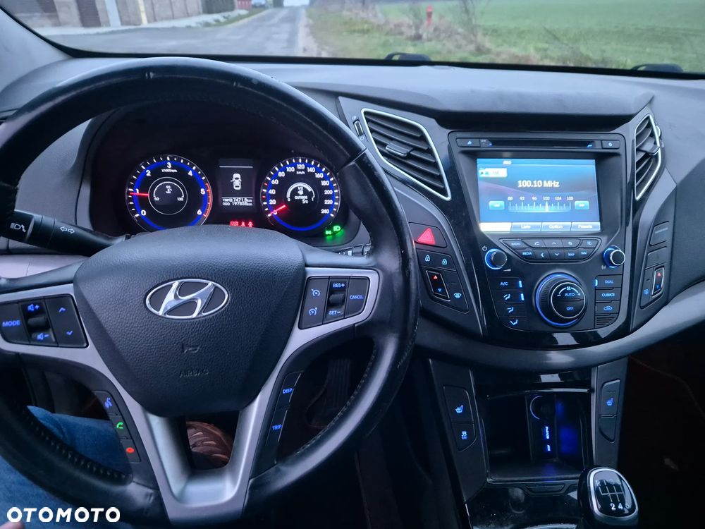 Hyundai i40 i40cw 1.7 CRDi Fifa World Cup Edition - 14