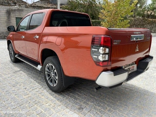 Mitsubishi L200 2.3 DI-D CD Invite Strakar Look 4WD - 8