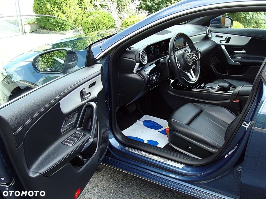 Mercedes-Benz CLA 250 e PHEV Progressive 8G-DCT - 18