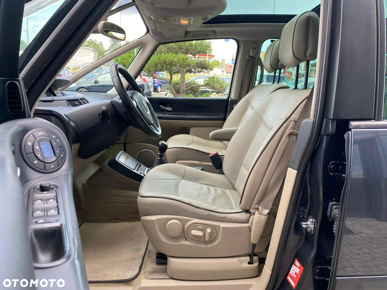Renault Espace - 8