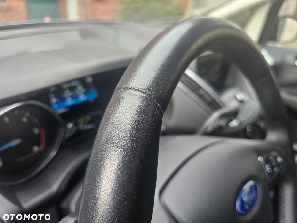 Ford Grand C-MAX - 20