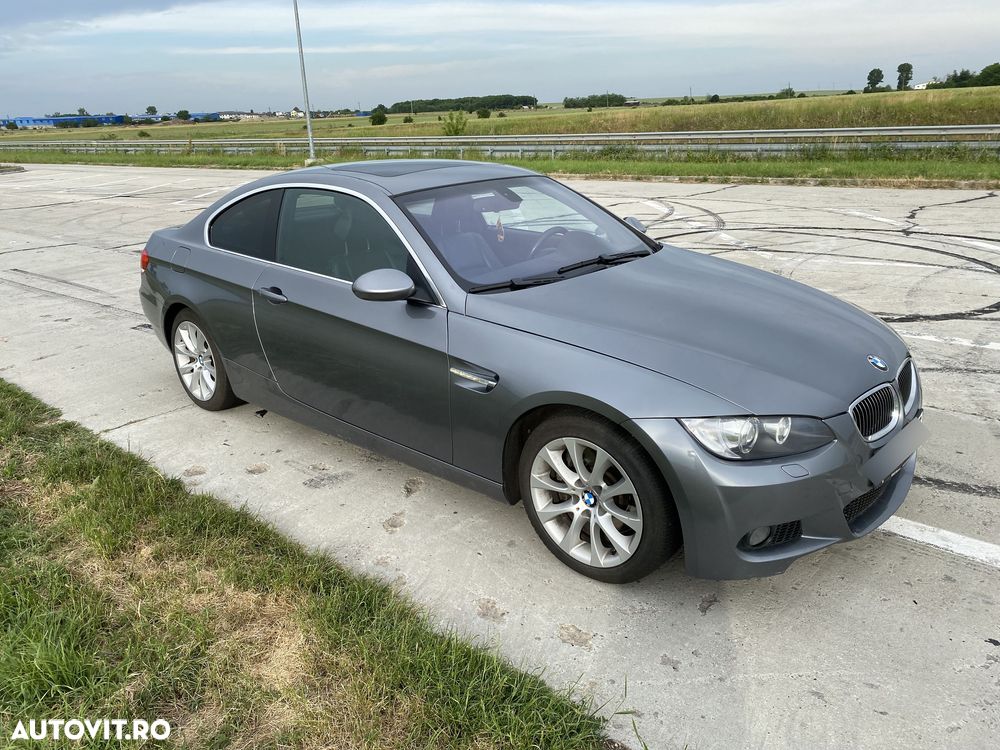 BMW Seria 3 325i - 3