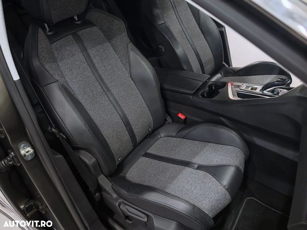 Peugeot 3008 PureTech 130 Stop & Start EAT6 Allure - 10
