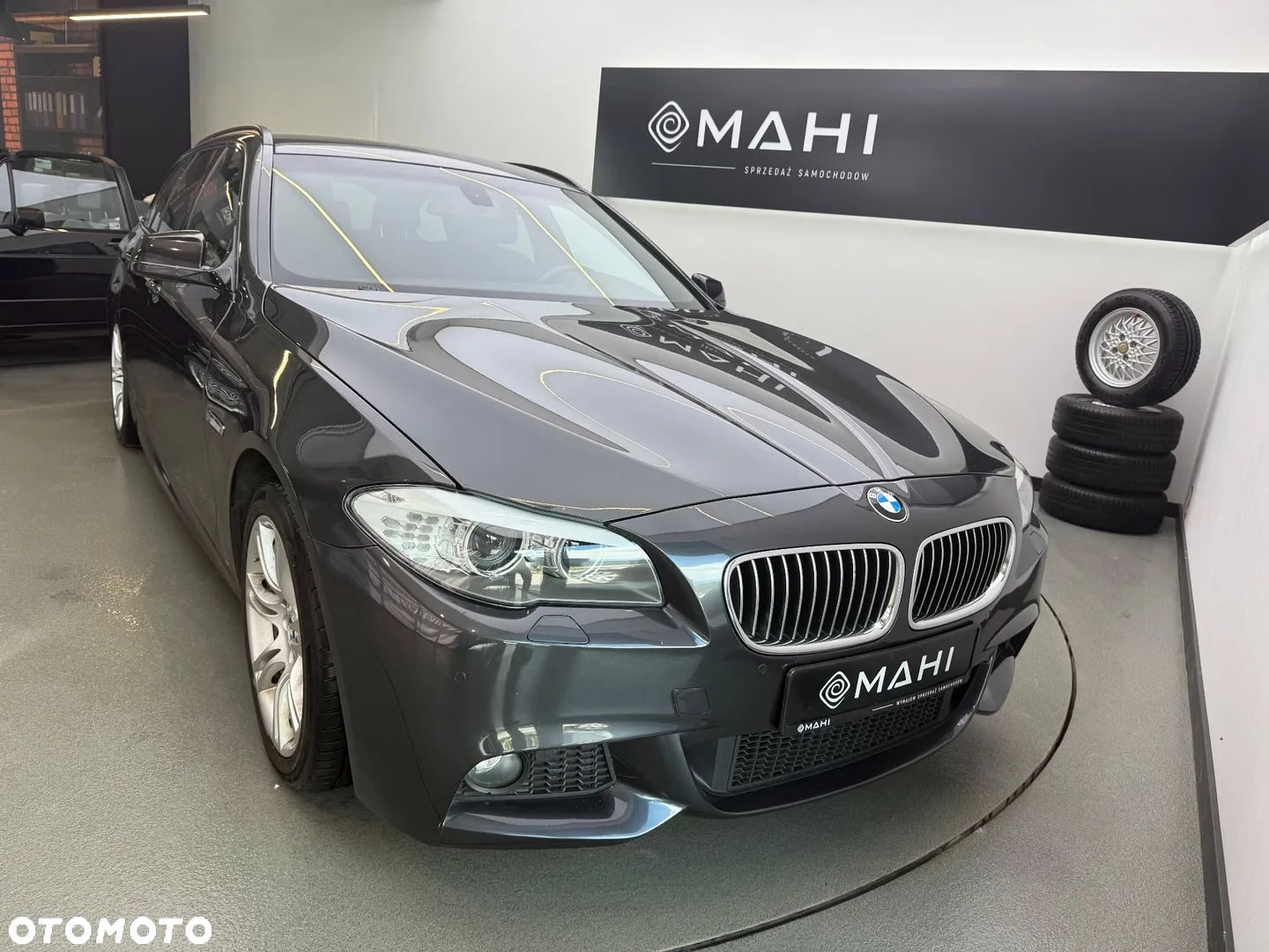 BMW Seria 5 520i - 2