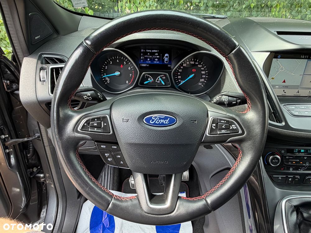 Ford Kuga 1.5 EcoBoost 2x4 ST-Line - 21