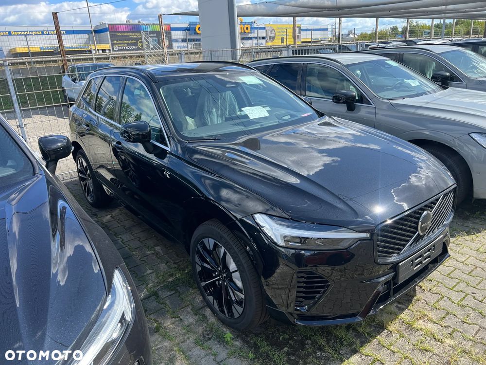 Volvo XC 60 B5 B AWD Ultra Dark - 2