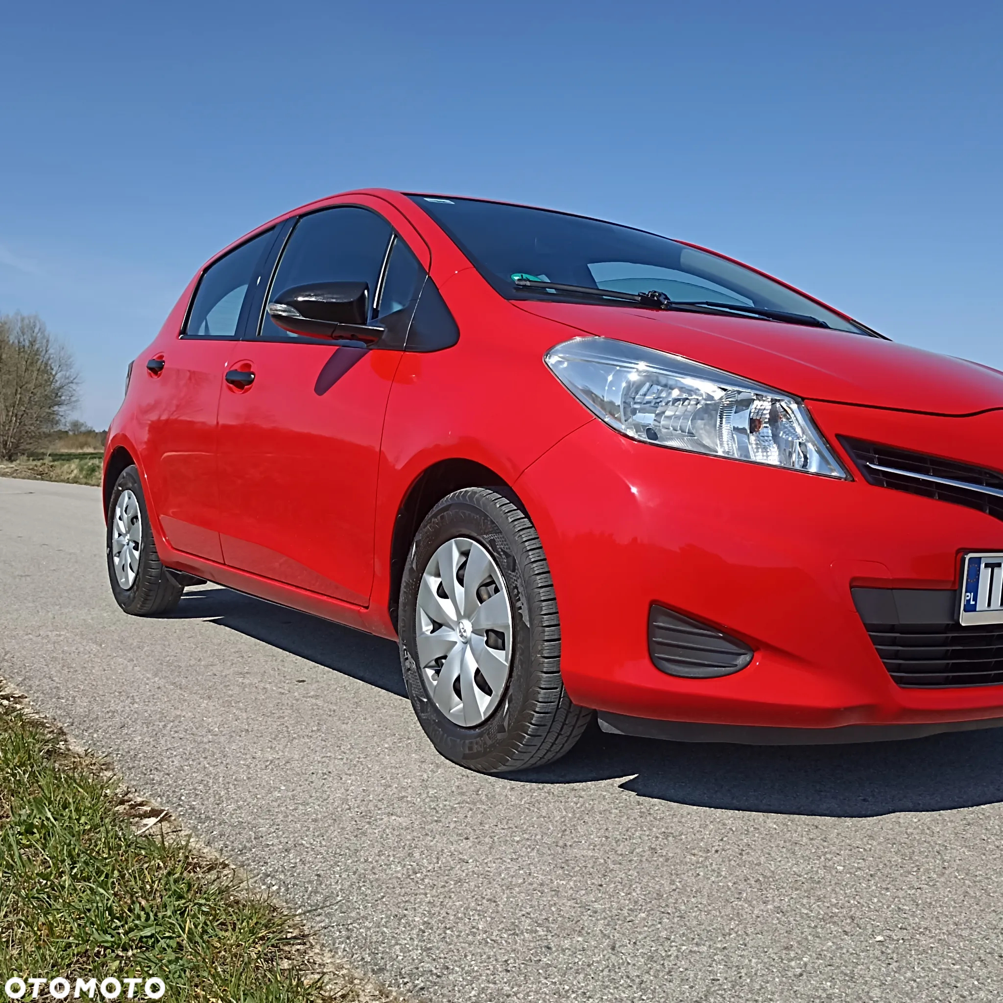 Toyota Yaris 1.0 Premium - 27