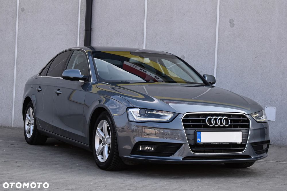 Audi A4 Limousine - 2