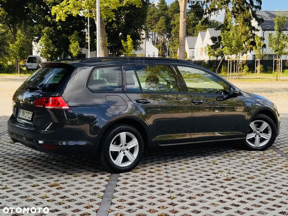 Volkswagen Golf Variant - 22