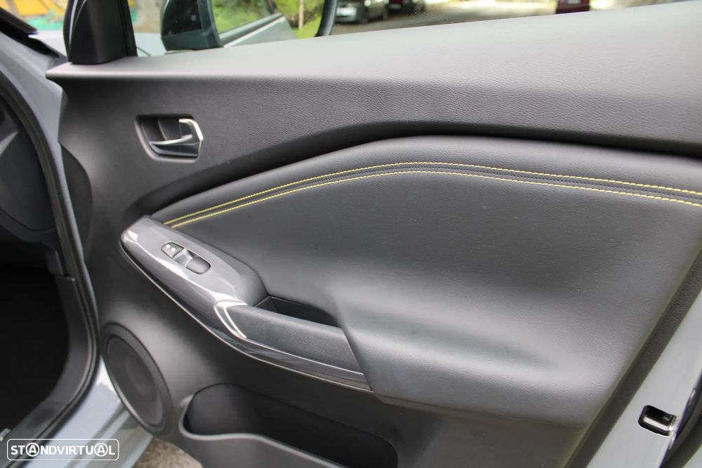 Nissan Juke 1.0 DIG-T Kiiro - 18