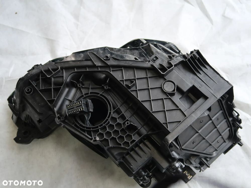 Lampa przednia Audi 83A 941011 11S - 4