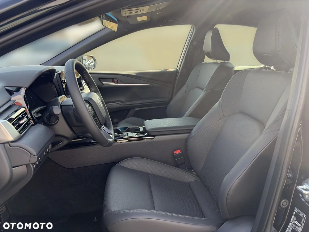 Toyota Camry 2.5 Hybrid Dynamic Force Comfort e-CVT - 15