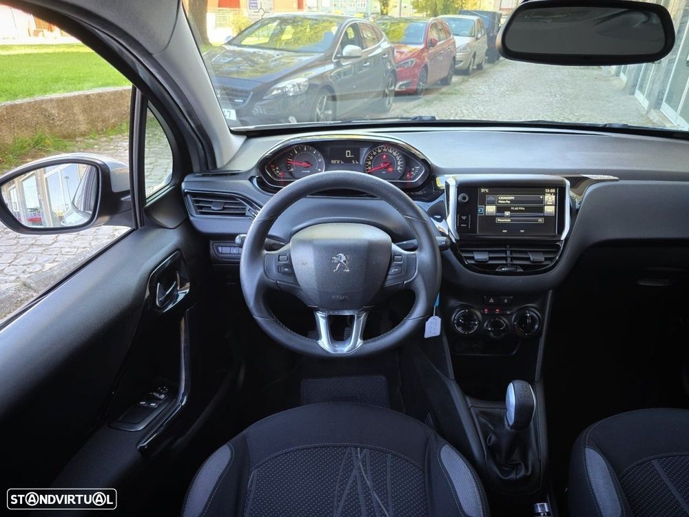 Peugeot 208 1.4 HDi Active - 18