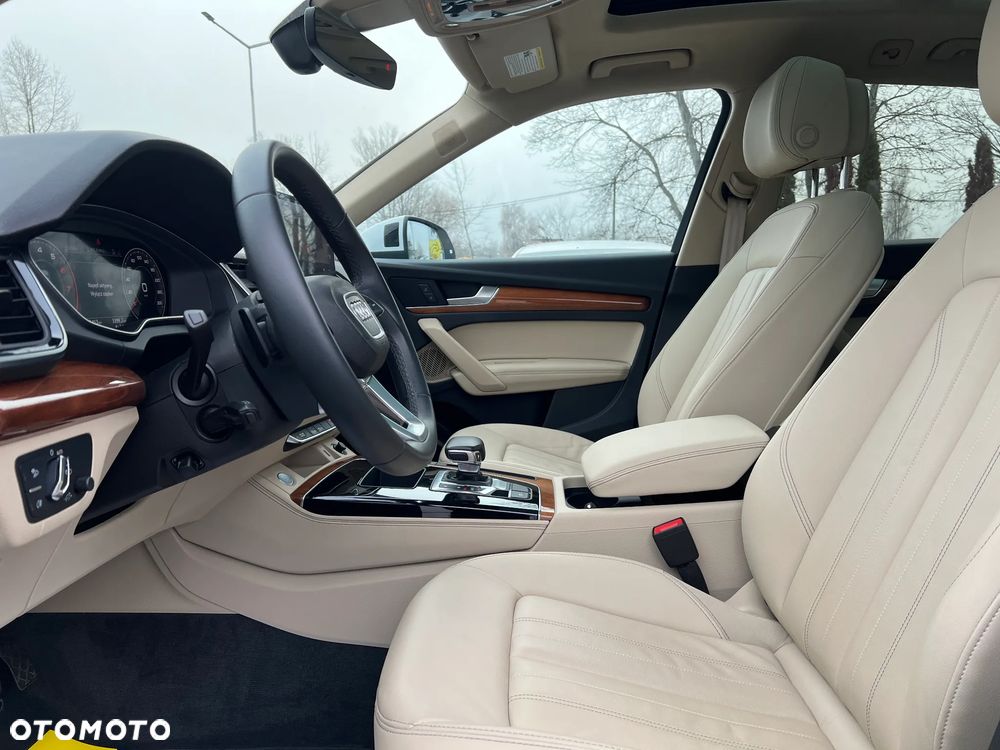 Audi Q5 - 11