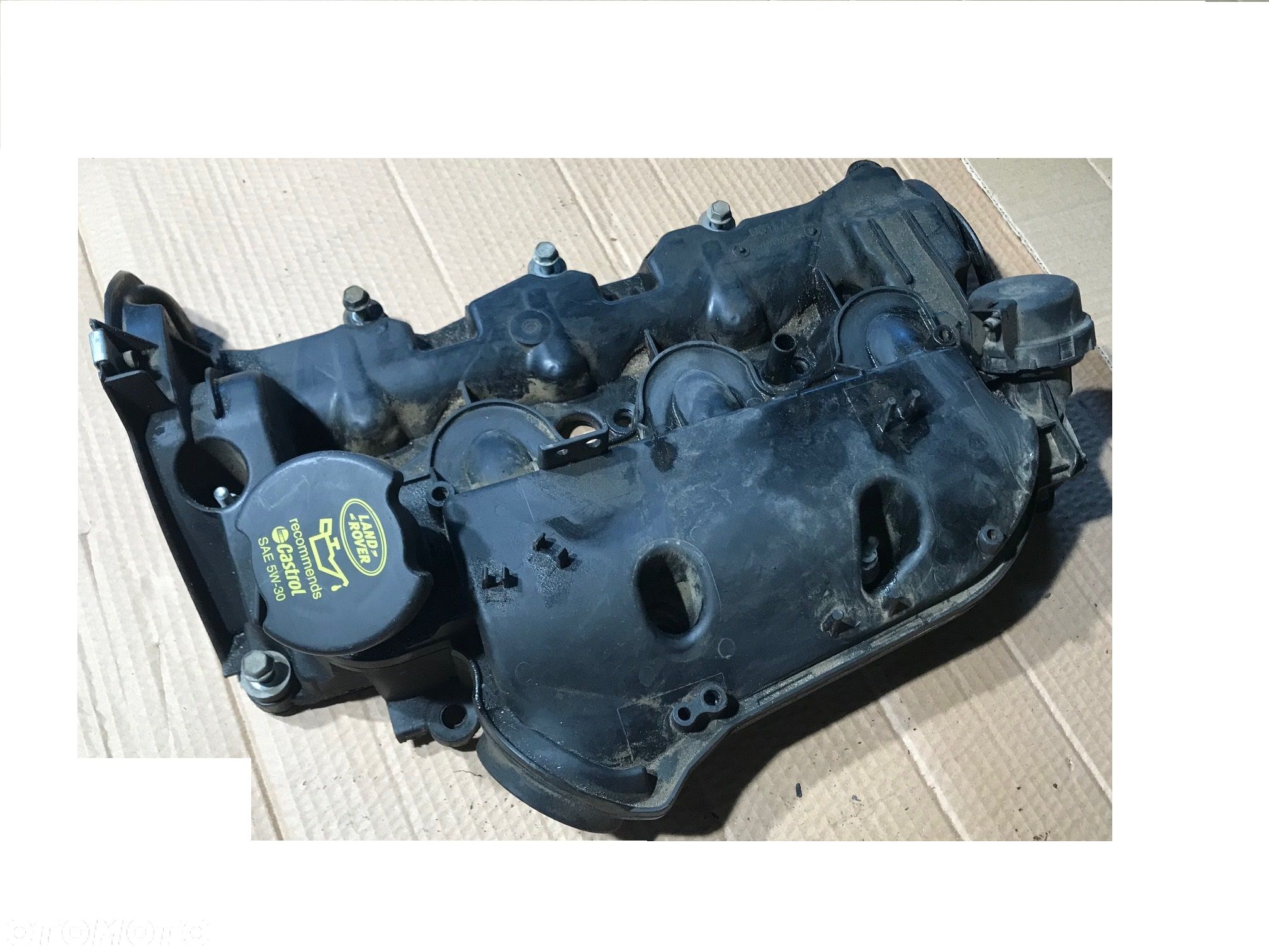 Pokrywa zaworów prawa 4S7Q-9424 Land Rover Discovery 3 III / Range Rover Sport 2.7 TDV6 - 1