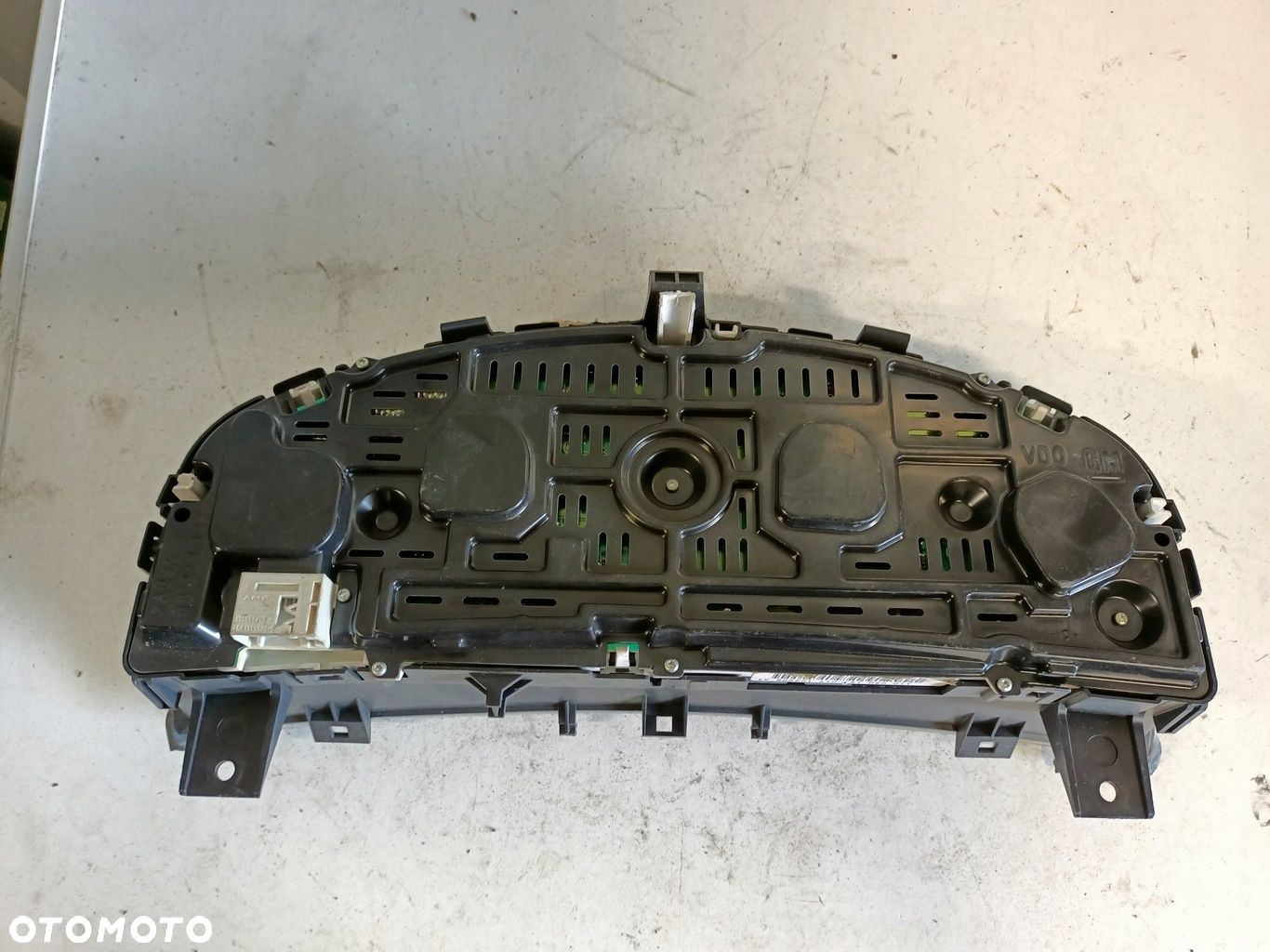 LICZNIK OPEL VECTRA C 09180287WT - 2
