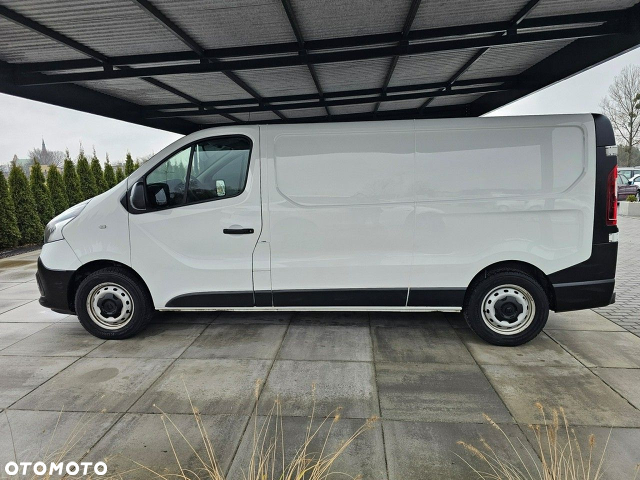 Renault Trafic - 10