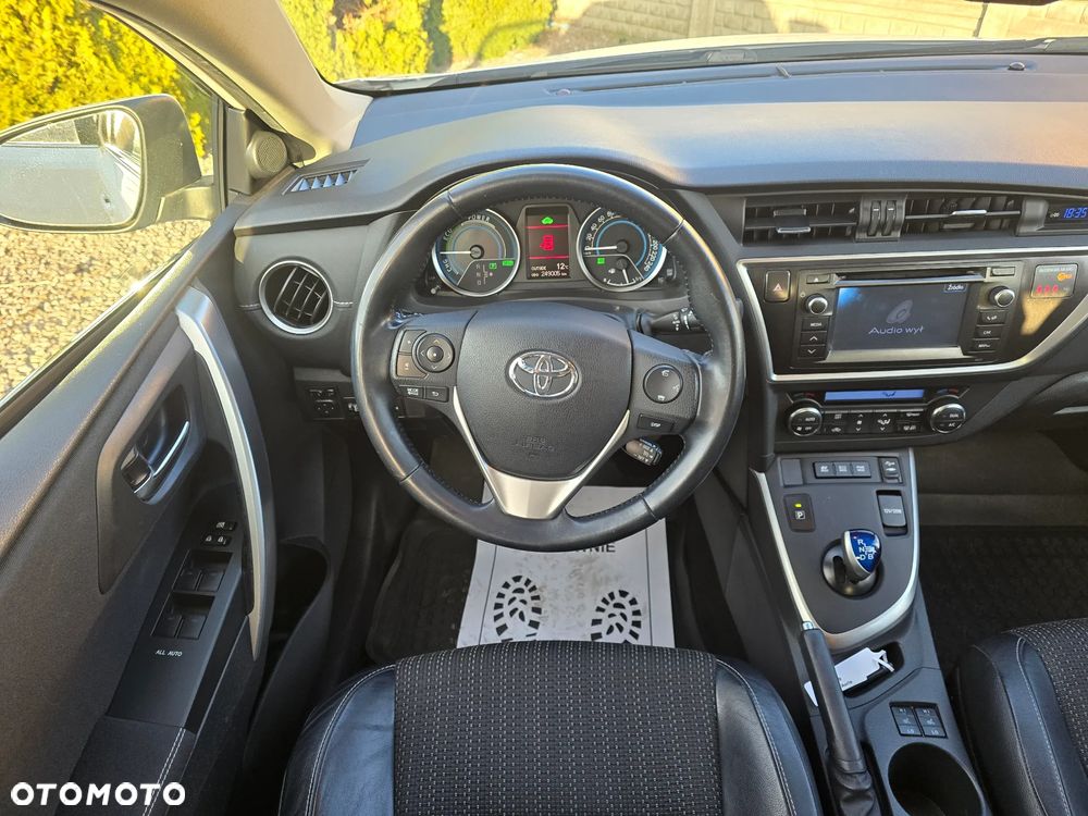 Toyota Auris 1.8 HSD Prestige NAVI - 19