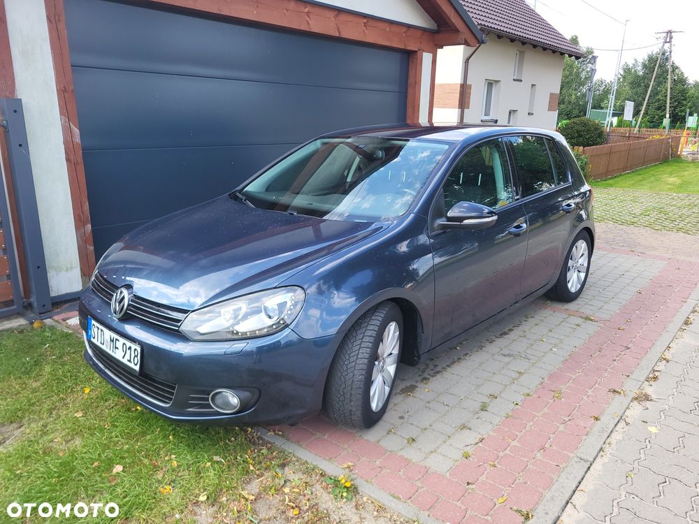 Volkswagen Golf - 1