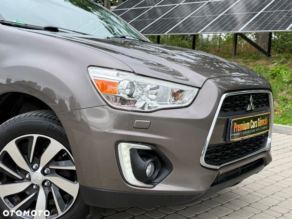Mitsubishi ASX 1.8 DID Instyle NAVI 4WD AS&G - 32