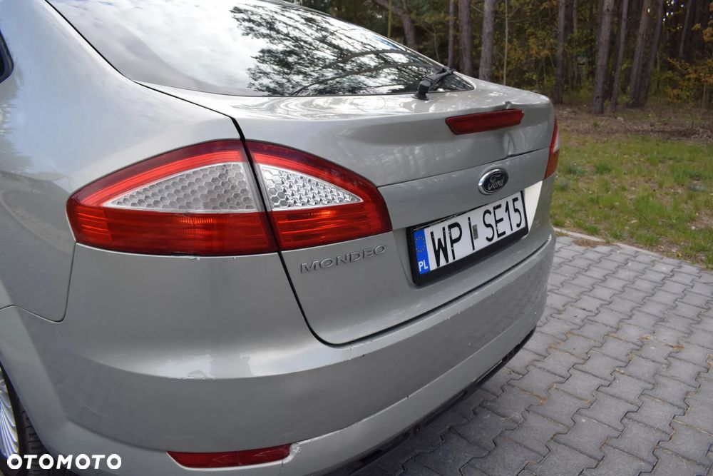 Ford Mondeo - 16