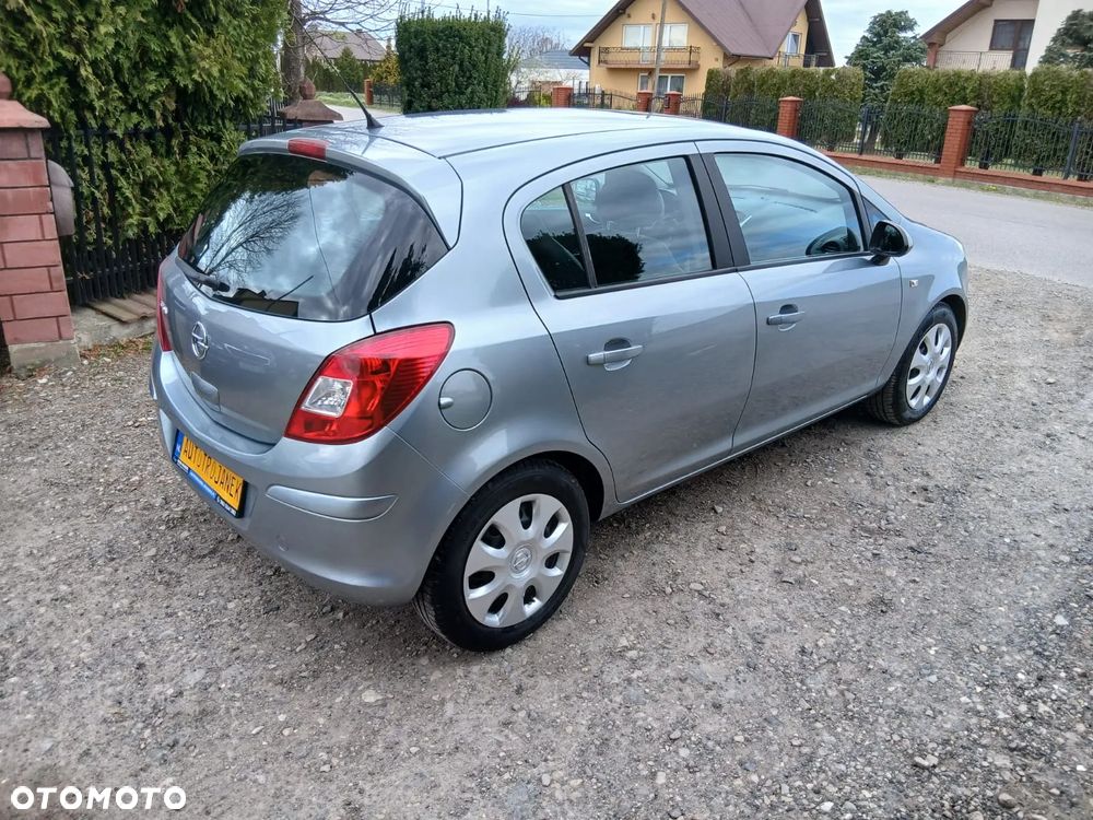 Opel Corsa 1.2 16V Enjoy - 13