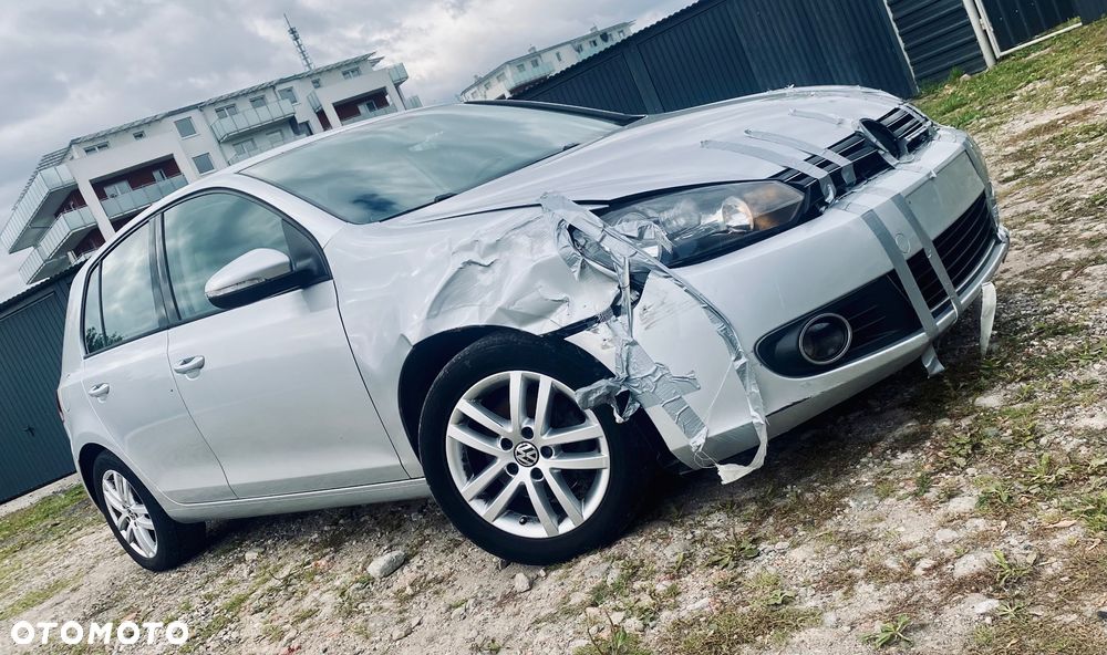 Volkswagen Golf 2.0 TDI DPF Highline - 19