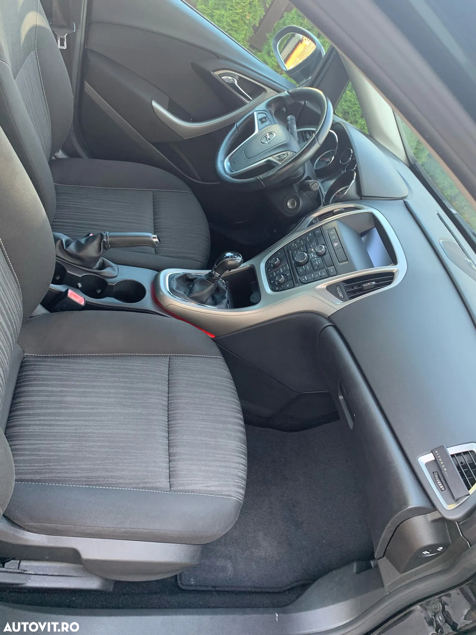 Opel Astra 1.4 Turbo Active - 10