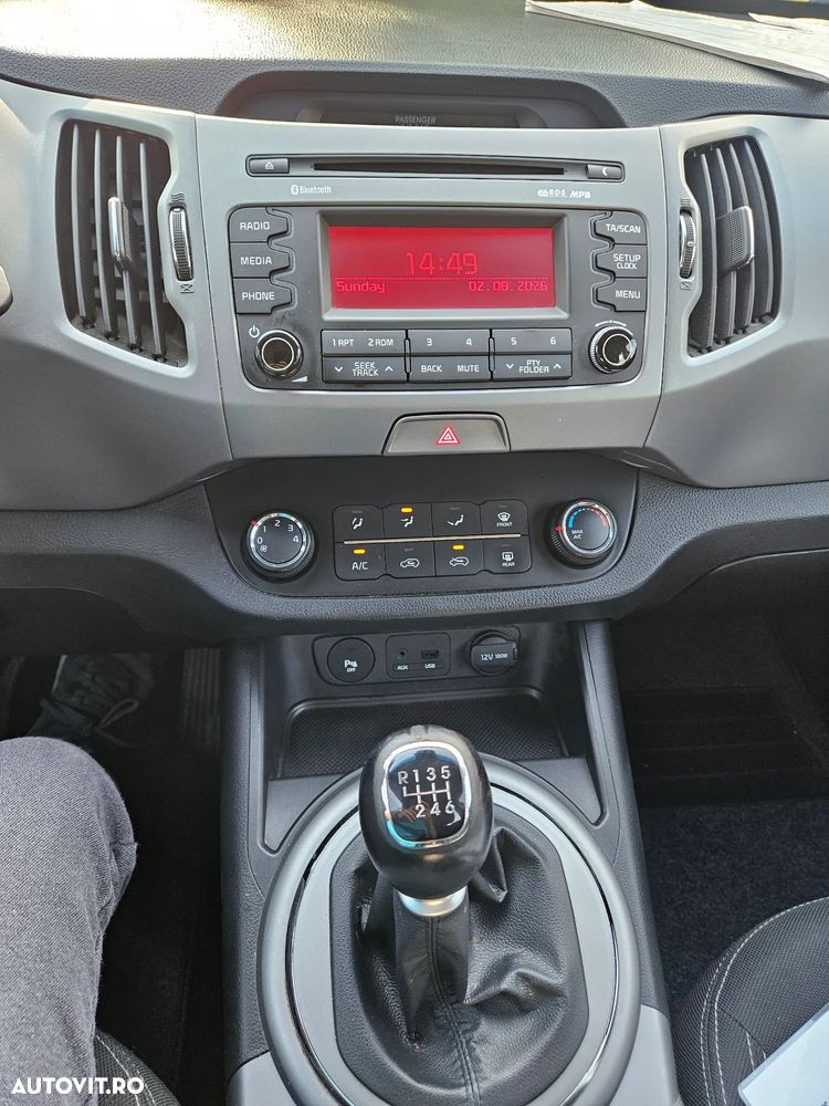 Kia Sportage 1.6 T-GDI 6MT 4x4 Style - 6