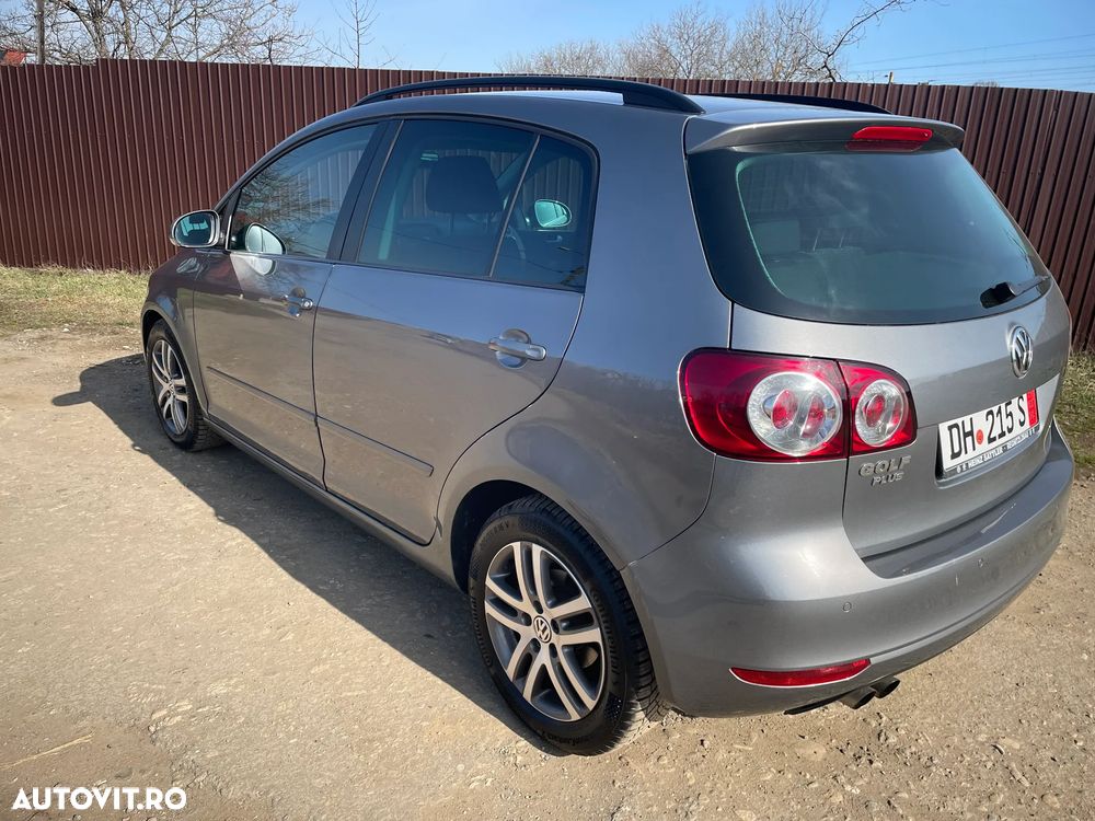 Volkswagen Golf Plus - 9