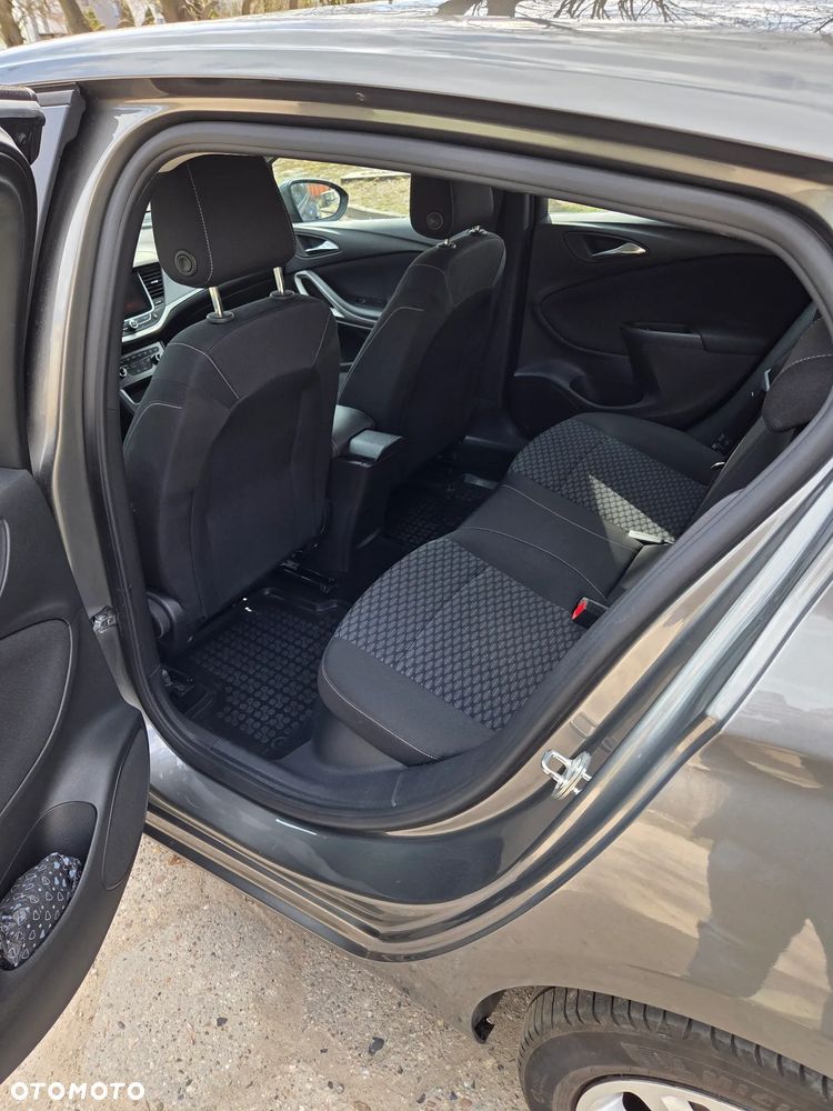 Opel Astra 1.4 T Enjoy - 6