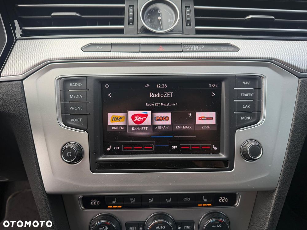 Volkswagen Passat 2.0 TDI (BlueMotion Technology) DSG Highline - 21