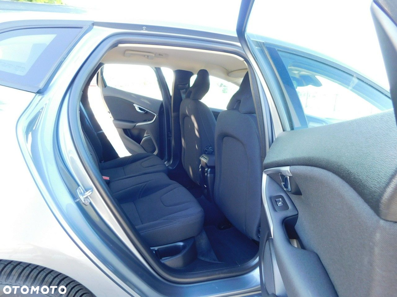 Volvo V40 - 8