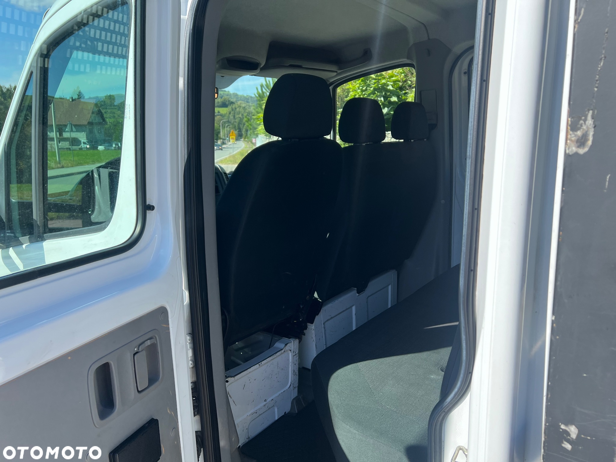 Mercedes-Benz Sprinter - 16