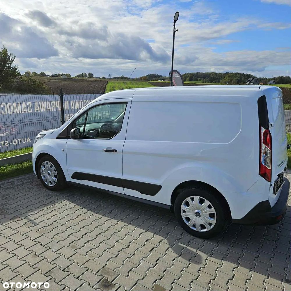 Ford Transit Connect - 8