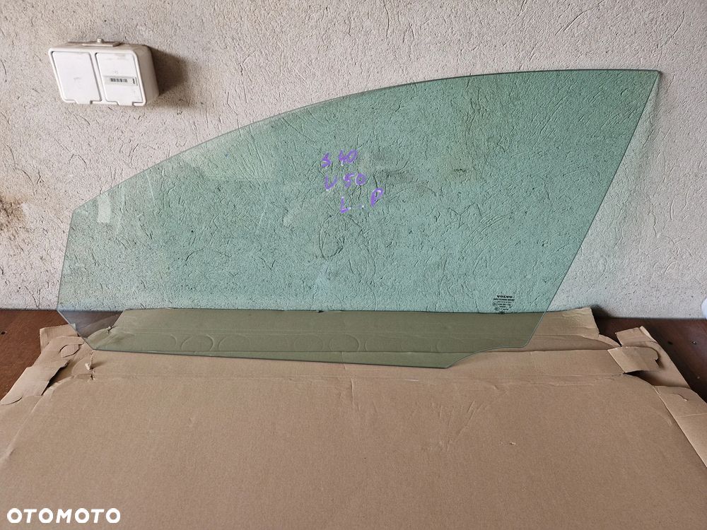 SZYBA PRZEDNIA LEWA VOLVO S40 V50 2005r 2012r