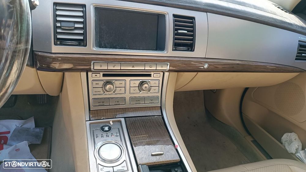 COMANDO CLIMATIZADOR JAGUAR XF 2010 - - 1
