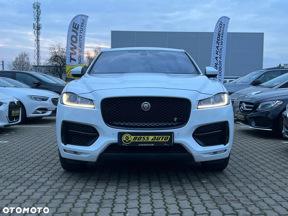 Jaguar F-Pace 25t AWD Prestige - 4