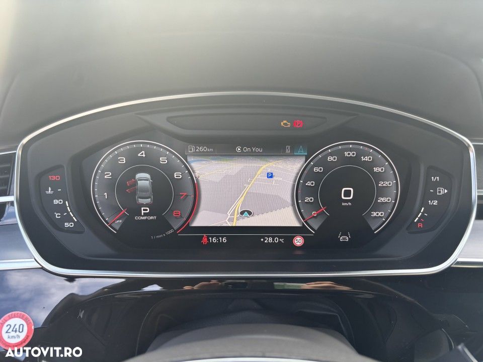 Audi A8 - 12