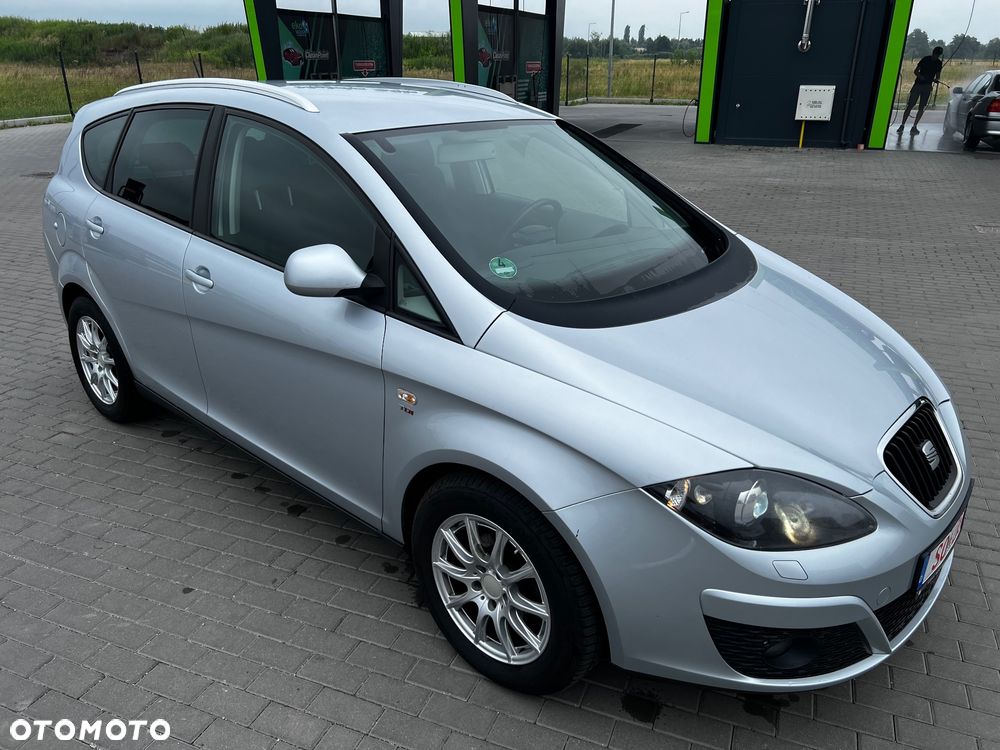 Seat Altea XL 2.0 TDI DPF DSG Stylance - 1