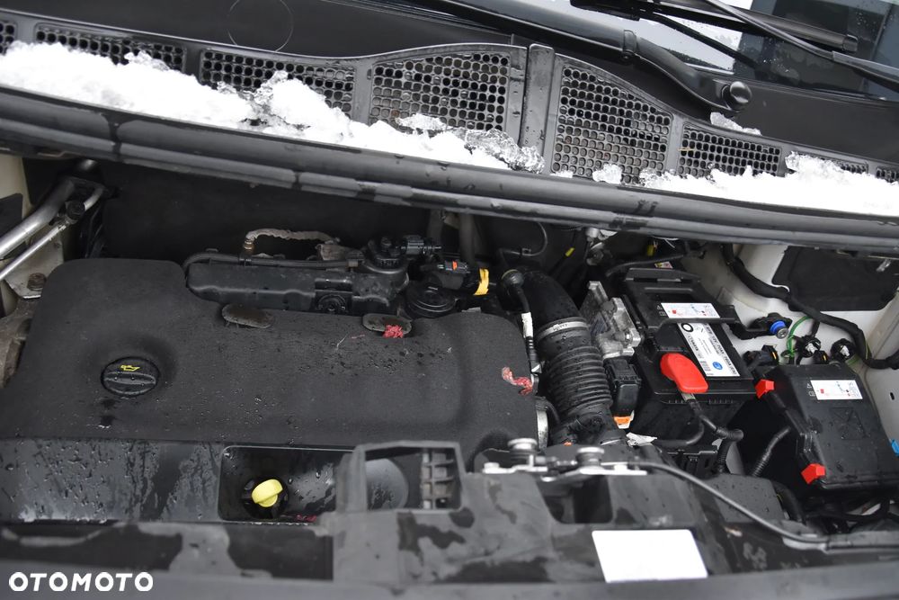 Opel Vivaro Extra Long - 22