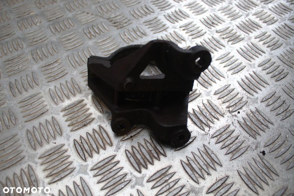 ŁAPA PODPORA PÓŁOSI FORD MONDEO MK4 1.8 TDCI 4M51-3K305-BC - 4