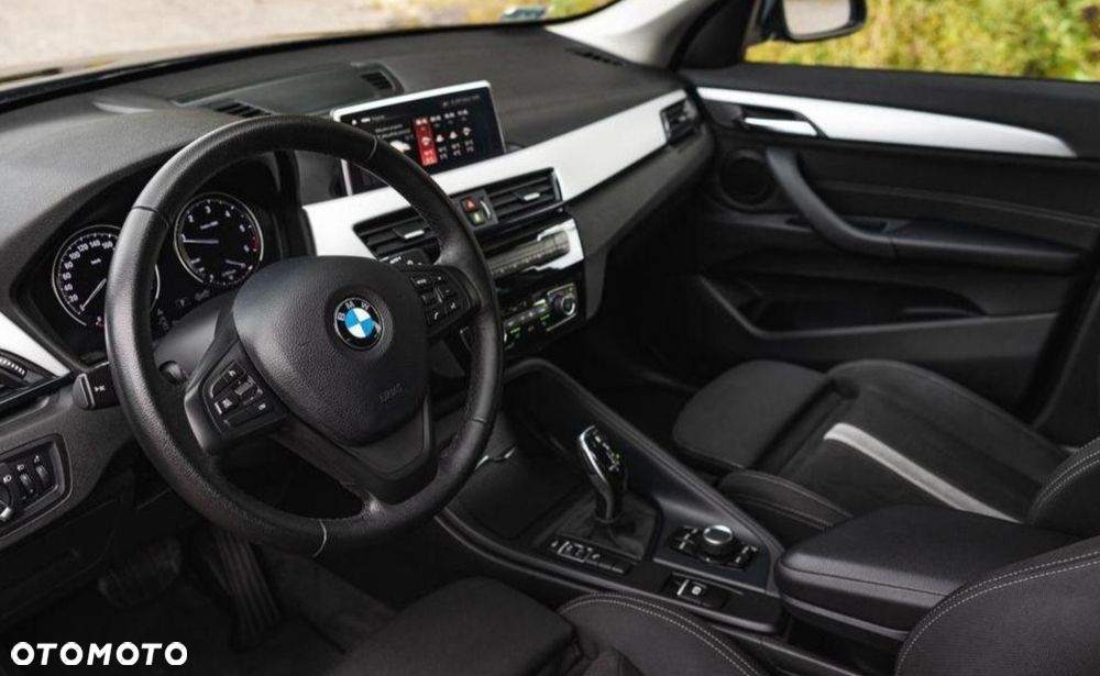 BMW X1 sDrive18d Advantage sport - 22