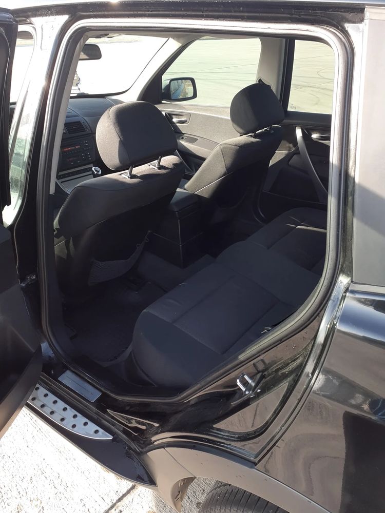 BMW X3 2.0d - 10