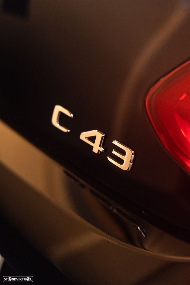 Mercedes-Benz C 43 AMG Coupe 4Matic 9G-TRONIC - 25