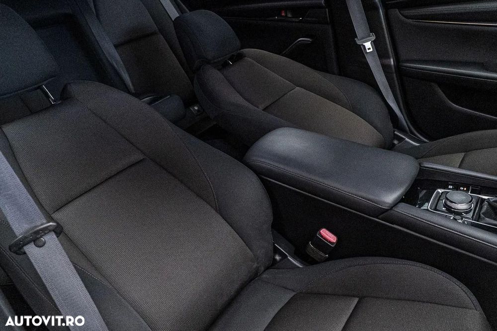 Mazda 3 SKYACTIV-X 2.0 M-Hybrid SELECTION - 39