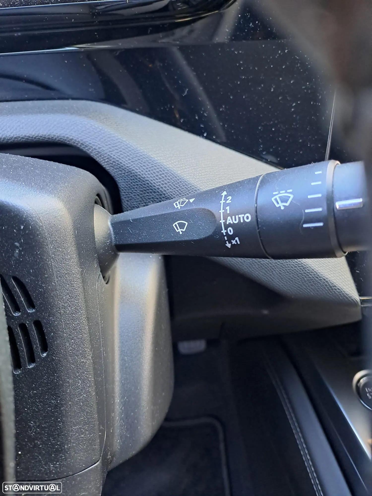 Peugeot 308 1.6 Hybrid GT e-EAT8 - 29