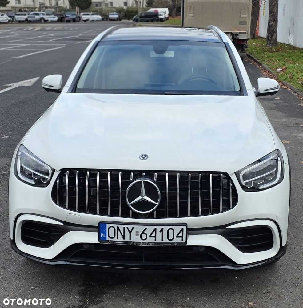 Mercedes-Benz GLC - 12